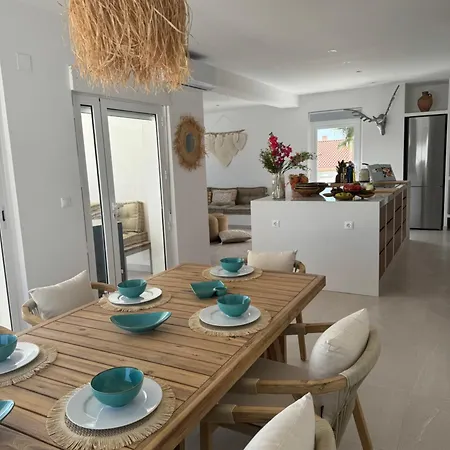 House * La Marina