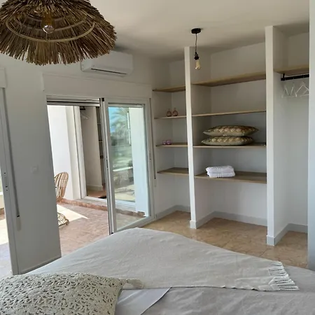 House * La Marina