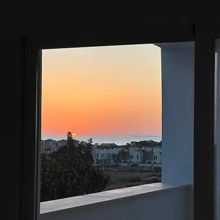 House * La Marina