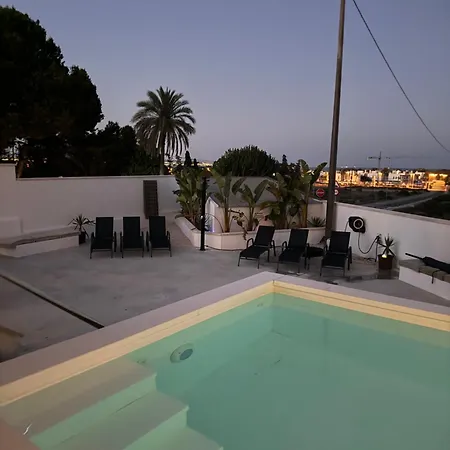 Villa House *
